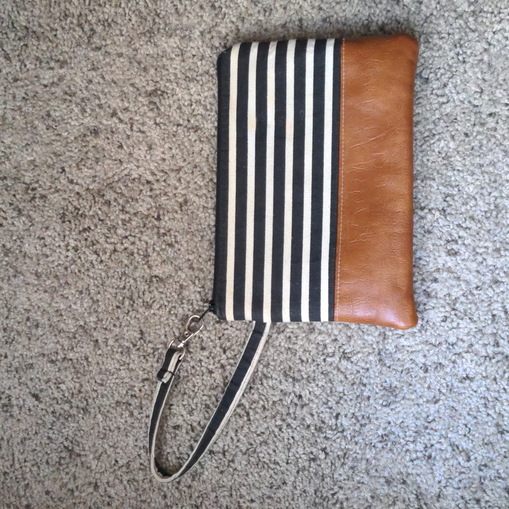 Large Wristlet Wallet